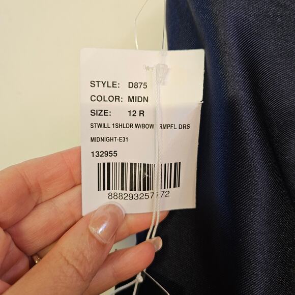 Alfred Sung Midnight One‎ Shoulder Bow Satin Gown Size 12R NWT Holidays Party - Picture 7 of 9